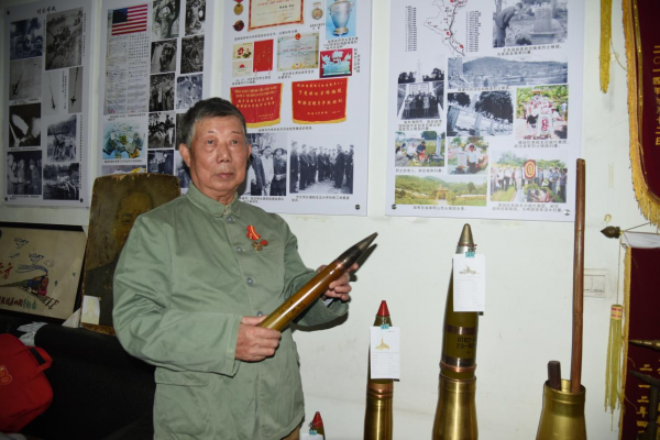 張金春的《鐵道兵援越抗美戰爭博物館》作者:向德榮 張金春的《鐵道兵援越抗美戰爭博物館》作者:向德榮