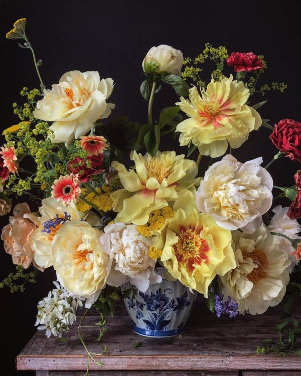 中秋插花，花團錦簇繁花似錦、月圓人團圓