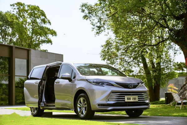 2021年終盤點：從凡爾賽到影豹，今年哪些新車充滿了爭議？