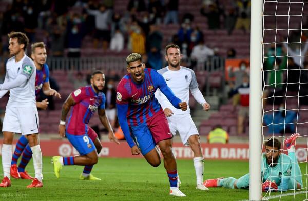 西甲-巴薩87秒丟球90分鐘進球 主場1-1格拉納達 阿勞霍絕平救主