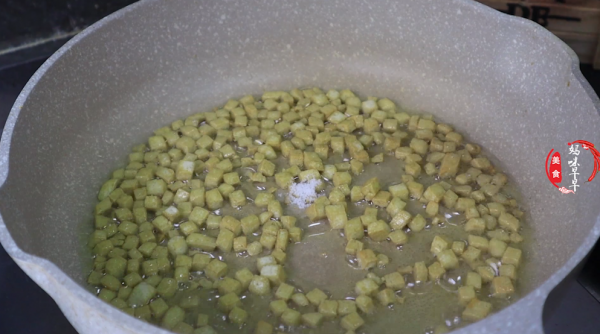 陝西傳統美食，臊子餄烙的做法，酸香美味，好吃解饞，做法很簡單