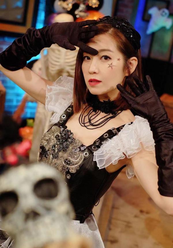 TVB影后陳自瑤,一種令人心動的美 TVB影后陳自瑤,一種令人心動的美