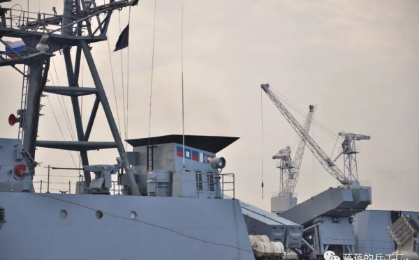 英雄編隊回國!伊朗舉行儀式歡迎完成4.5萬公里航程的75號編隊 英雄編隊回國!伊朗舉行儀式歡迎完成4.5萬公里航程的75號編隊