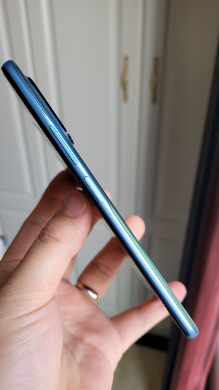 紅米K40安兔兔跑分高達705352分,輕鬆應對市面上的各種遊戲 紅米K40安兔兔跑分高達705352分,輕鬆應對市面上的各種遊戲