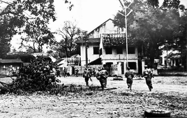 中越戰爭前夕中蘇交惡,鄧小平訪美巧施奇謀,讓百萬蘇軍不敢妄動 中越戰爭前夕中蘇交惡,鄧小平訪美巧施奇謀,讓百萬蘇軍不敢妄動