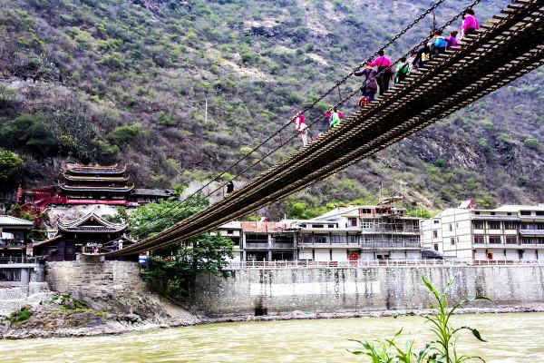 平時工作比較忙的人，利用假期一年外出旅行三十天，可行嗎？