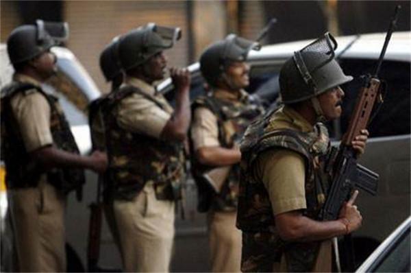 “印度式反恐”，10名恐怖分子橫掃孟買，60個小時才被制服