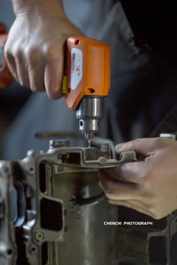 賓士E後橋的一次徹徹底底的整備過程