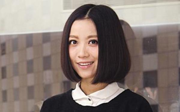 2015年姚貝娜去世，葬禮上那英哭成淚人卻被罵，當年兩人有何恩怨