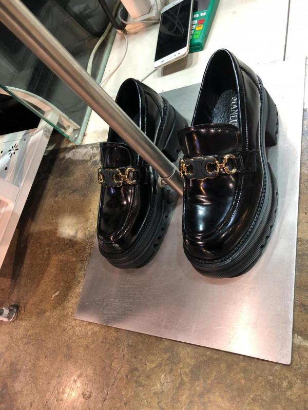 1.63米150斤女孩冬季衣服穿出高貴