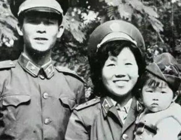 傅平山：7發子彈抗敵6日，遇害後遺體仍被敵人拖拽，僅剩頭顱回國