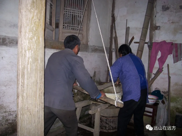 散文｜近&OpenCurlyDoubleQuote;年&rdquo;情更怯