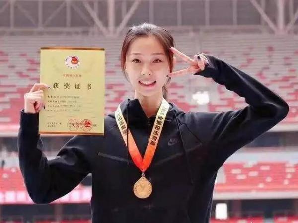 中國田徑史上十大美女，劉翔妻子吳莎攜奧運冠軍劉詩穎鞏立姣入選