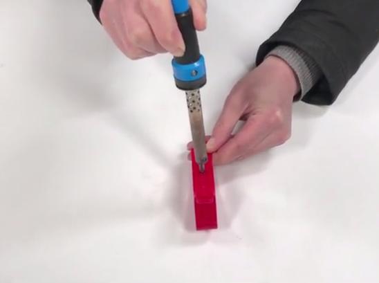 鍋蓋頭壞了誰還花錢買呀！只需一個空油桶，比買的漂亮還更好用