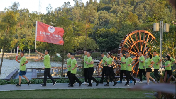 “川商雄起·薪火相傳”接力活動順利舉行 “川商雄起·薪火相傳”接力活動順利舉行