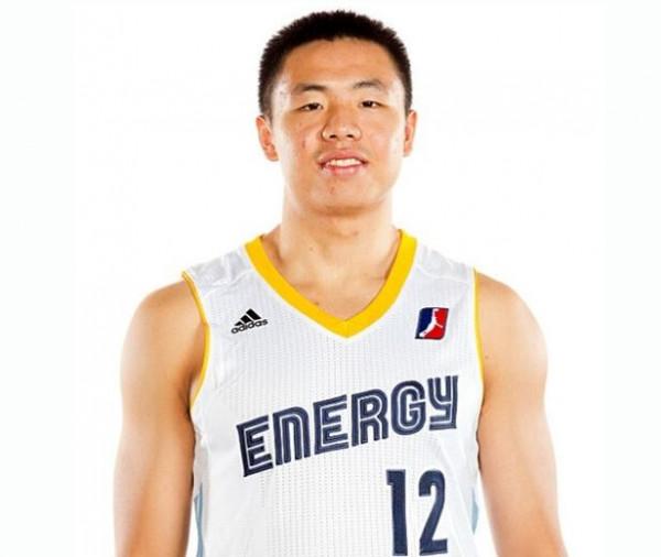 當初效力過美國NCAA聯賽的三位中國後衛,他們的實力都如何? 當初效力過美國NCAA聯賽的三位中國後衛,他們的實力都如何?