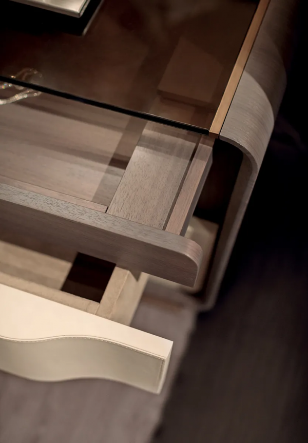 什麼樣的奢豪儲物櫃,一看就價值上億? 什麼樣的奢豪儲物櫃,一看就價值上億?