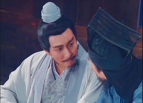 身無惡疾的諸葛亮，為何每次出征都是坐輪椅呢？