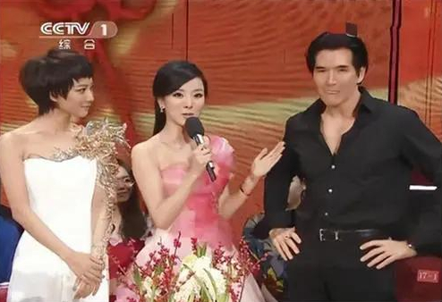 “央視花旦”李思思:嫁大學同學,3年生2子,婚後被老公寵上天 “央視花旦”李思思:嫁大學同學,3年生2子,婚後被老公寵上天