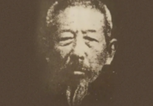 1952年，殺害李大釗的元兇雷恆成被捕，臨死前提出一個特殊請求