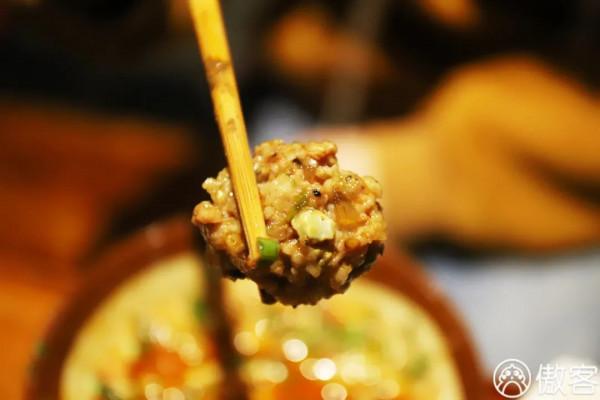 在重慶得排4小時的火鍋!來了 在重慶得排4小時的火鍋!來了