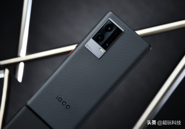 12月“雷兔兔”安卓效能排行榜公佈，小米僅上榜一款，OV成贏家