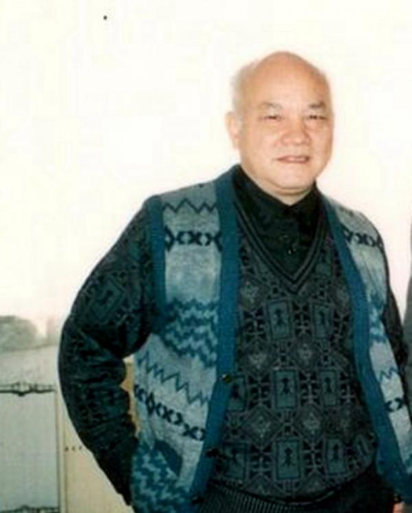 他官至副國級，63歲被警衛殺害，武警司令員與政委因此被免職