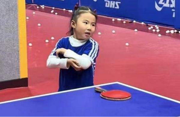 王楠：癌症16年丈夫不離不棄，40歲生2胎，風光背後有淚水