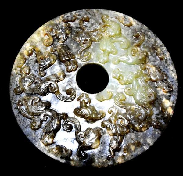 44塊家藏玉璧展示