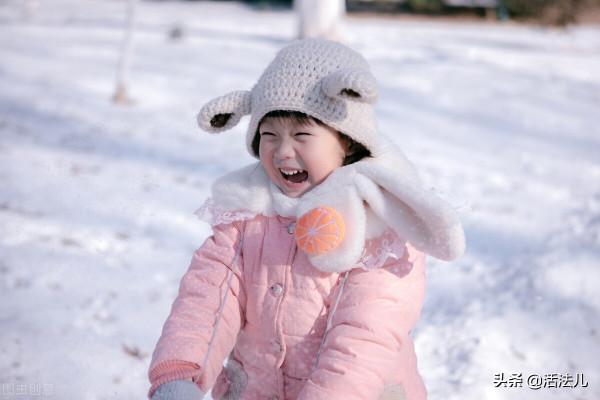 今日四九，一年中最冷的時節，暖通身體3個部位，讓你老得慢一點