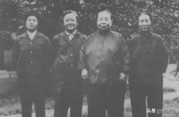 宋慶齡拒絕與孫中山合葬，直言：她伴我53年，我答應要和她葬一起