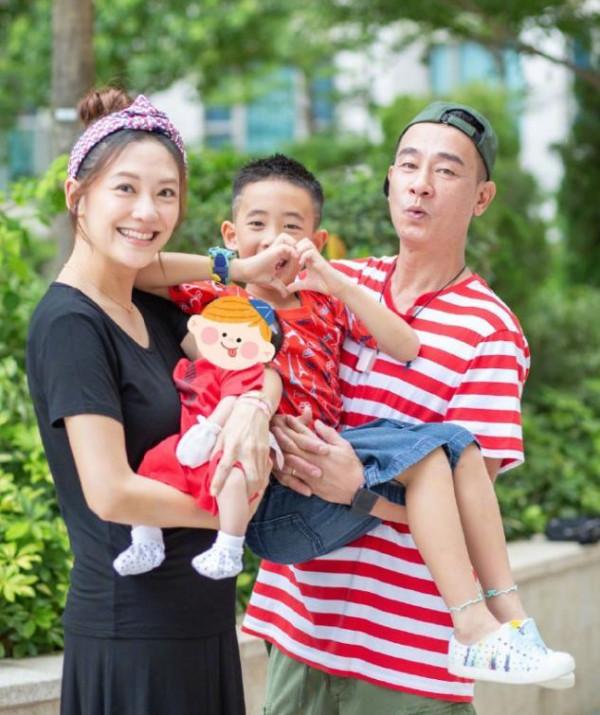 港星在上海買房有多難？Twins積分不夠，楊千嬅繳很久社保才落戶