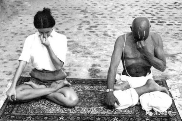 好書分享:Let's Get Physical(讓我們來鍛鍊身體!) 好書分享:Let's Get Physical(讓我們來鍛鍊身體!)