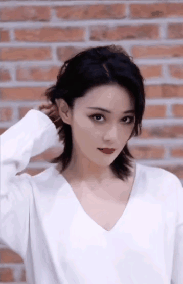 明星光劍變身哪家強？倪虹潔秀肌肉，辛芷蕾搞笑，肖戰無效換裝