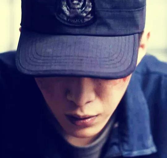 《門鎖》領導，保安，醫生對女主三種畸形的愛是更該被探討的話題