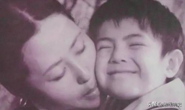 80年代最走紅的童星方超，因身高被電影學院拒絕，現在他咋樣了？