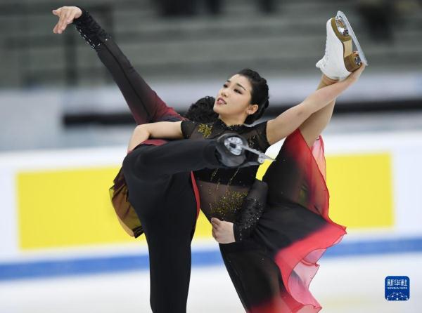 花樣滑冰大獎賽義大利站：法國組合冰舞奪冠