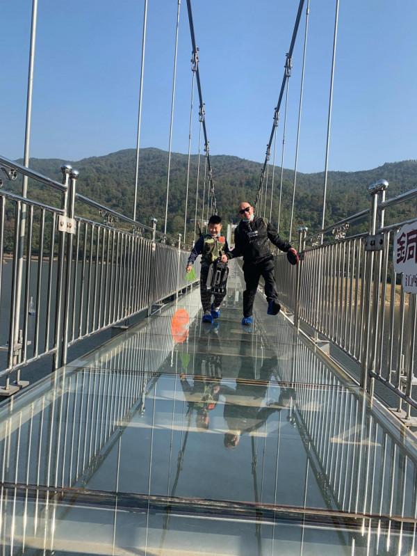 我們今天又到山裡來打卡了 我們今天又到山裡來打卡了