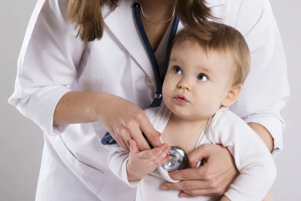 早產兒身患腫瘤竟佔體重1&sol;5！嬰幼兒常見腫瘤有哪些？