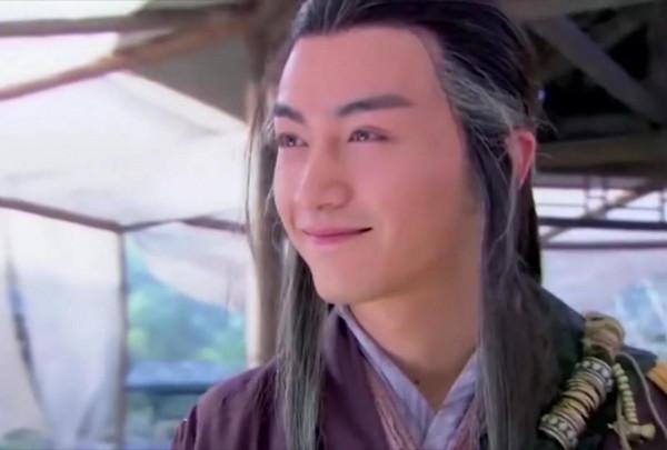 沒對比就沒傷害，同演楊過摘面具，8位男星放一起，差距就出來了