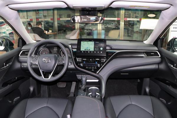 開慣了豐田凱美瑞，再換上君越，總算明白日系車和美系車的差距