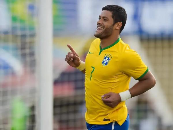 武磊隊友入選巴西國家隊 國足在高強度訓練下積極備戰12強賽 武磊隊友入選巴西國家隊 國足在高強度訓練下積極備戰12強賽