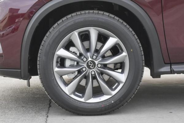 解讀英菲尼迪QX50，2.0T爆發245馬力，價格實在，為何難以走量？