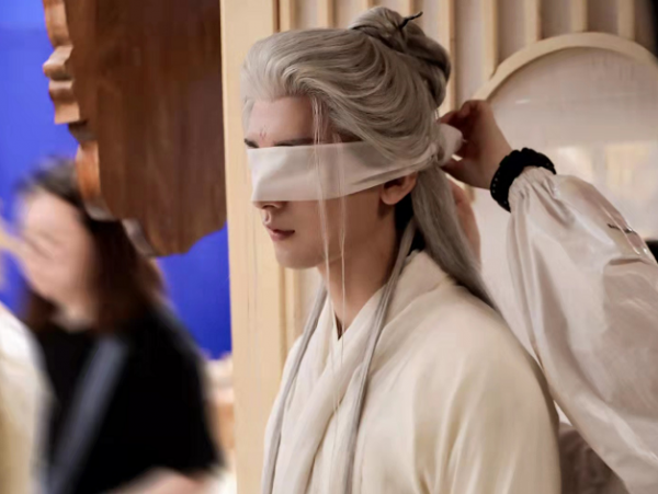 《沉香如屑》重陽節殺青!從春到秋拍了7個月,明年八十集看個夠 《沉香如屑》重陽節殺青!從春到秋拍了7個月,明年八十集看個夠