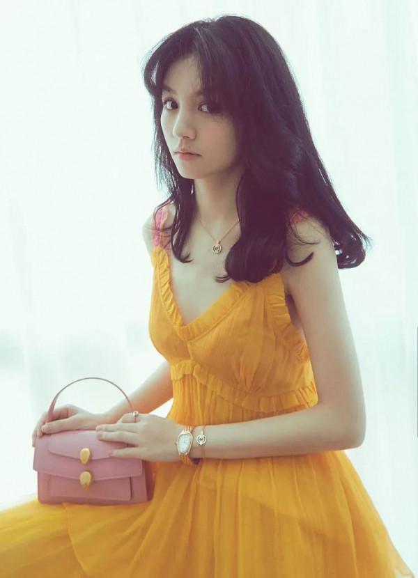 清新甜美、優雅動人的影視女星春夏