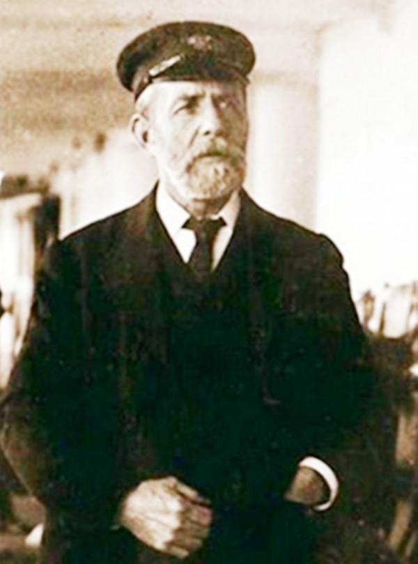 泰坦尼克號唯一倖存的日本人:一生受盡唾罵,直到死才揭露真相 泰坦尼克號唯一倖存的日本人:一生受盡唾罵,直到死才揭露真相