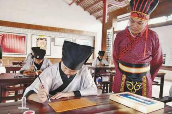 科舉考試的四個等級