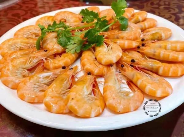 白灼蝦時，直接下鍋煮就錯了！牢記這3點，蝦肉鮮甜無腥味，賊香