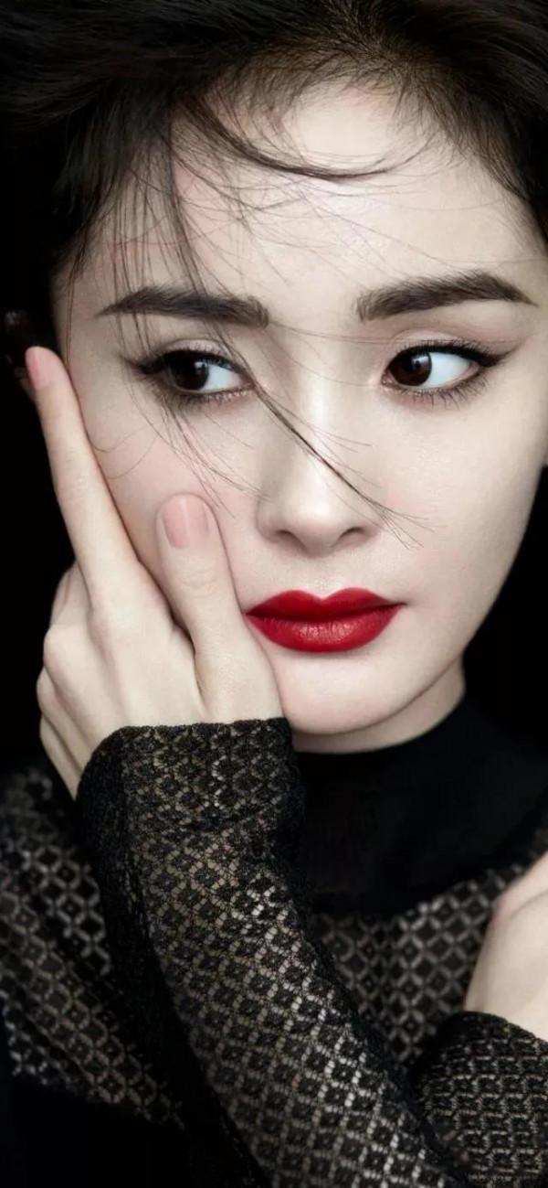 楊冪：冷豔唯美高畫質寫真集