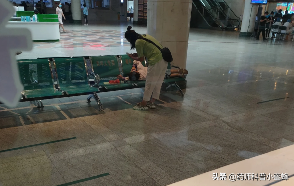 滴耳劑這樣用效果才好